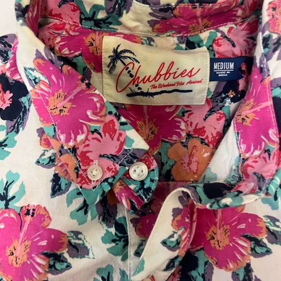 Chubby’s men’s button up - Picture 2 of 3
